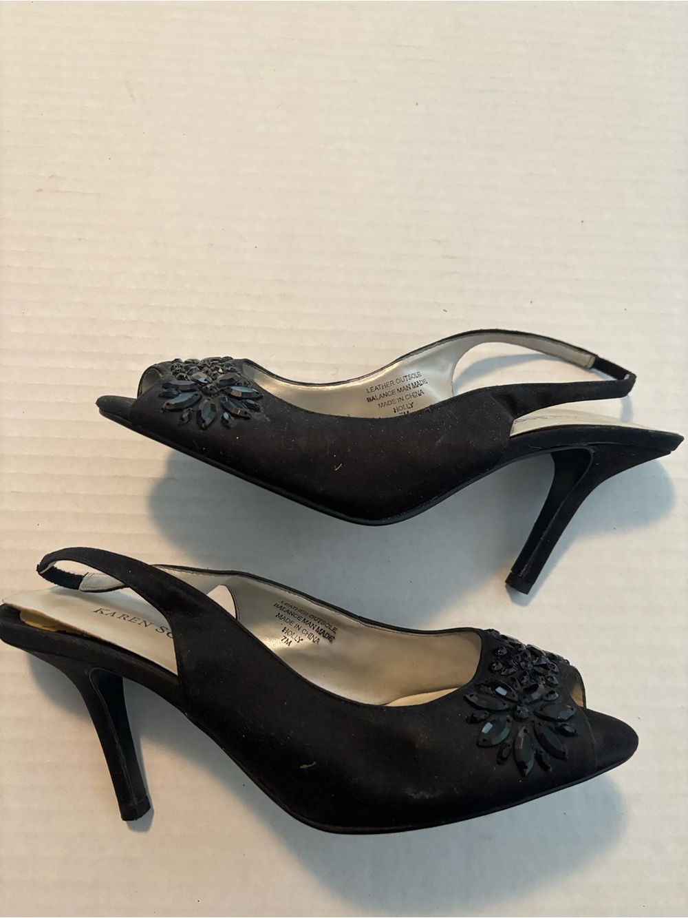 Karen Scott Black Beaded Slingback Peep-Toe Heels - Picture 5 of 6